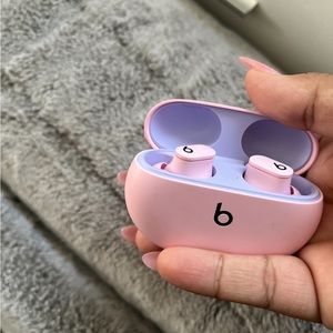 Beats ( pink )